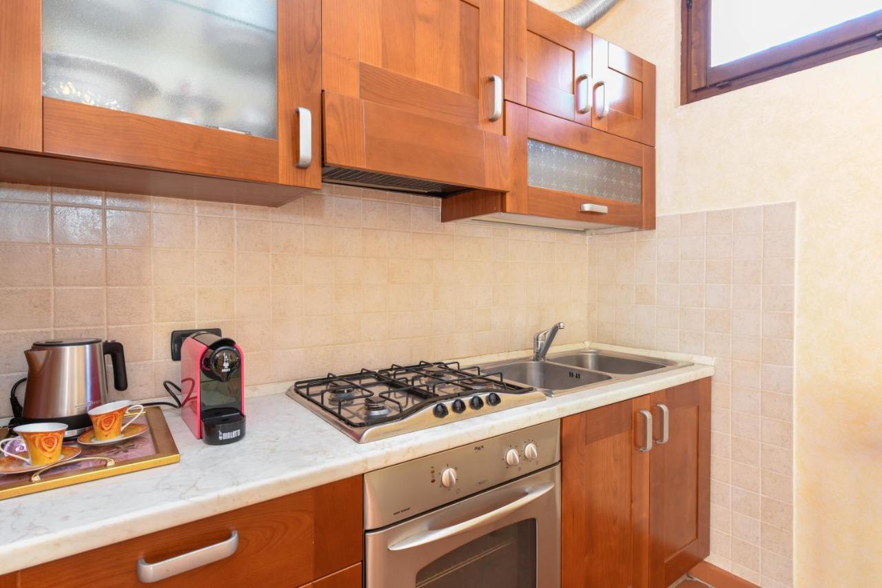 Prestige Apartment ซีร์มิโอเน ภายนอก รูปภาพ